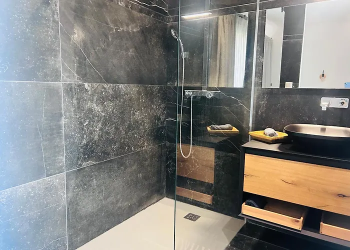 Maison T5 Avec Piscine T5chambres Вилла *